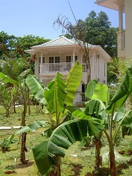 Bord Mer Villa Mahe Island Exterior photo